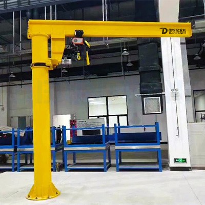 Pillar Jib Crane